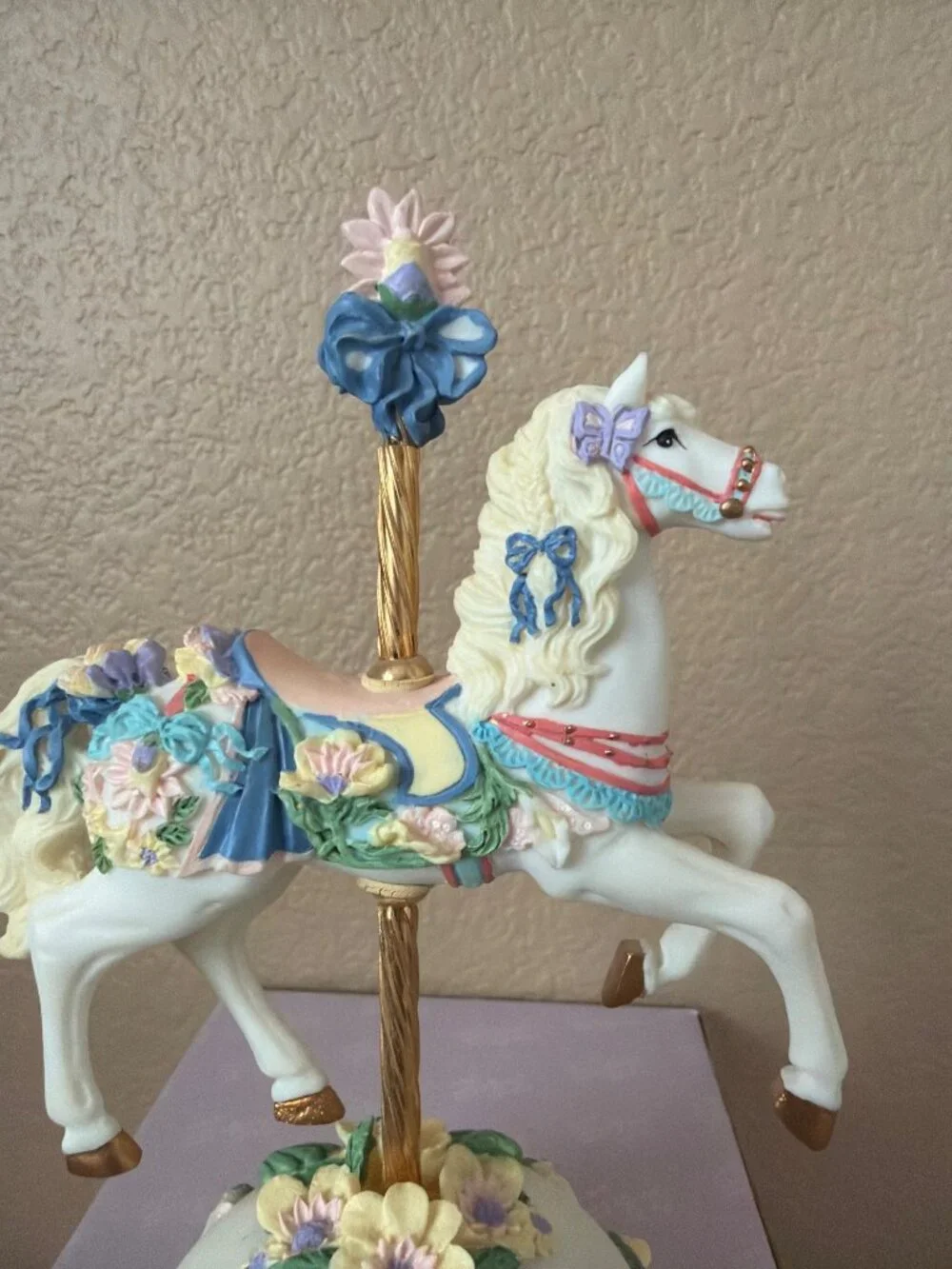 SFMB Spring Horse Carousel Music Box NIB Plays Younger Than Springtime 4